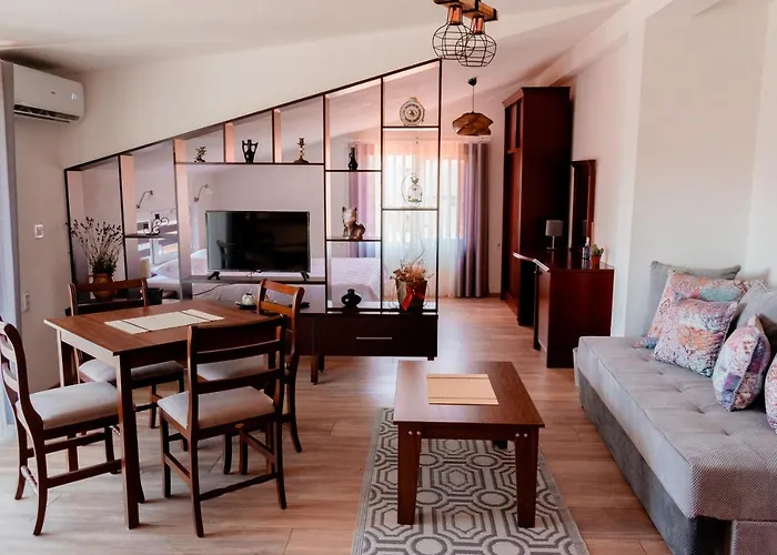 Demetra Apartments
